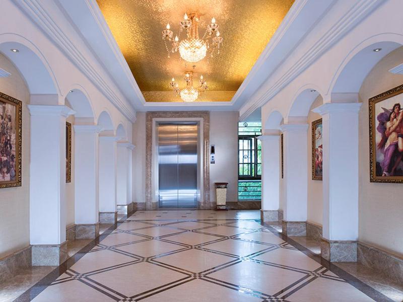 Vienna Hotel Shenzhen Yinhu Bus Station Exterior photo